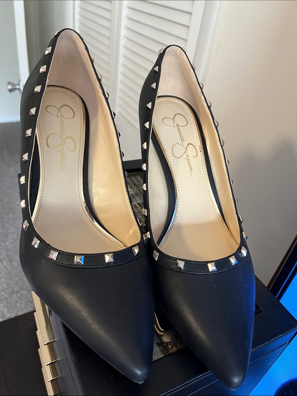 Jessica Simpson Black Pointed-Toe Pumps with Silver Pyramid Studs